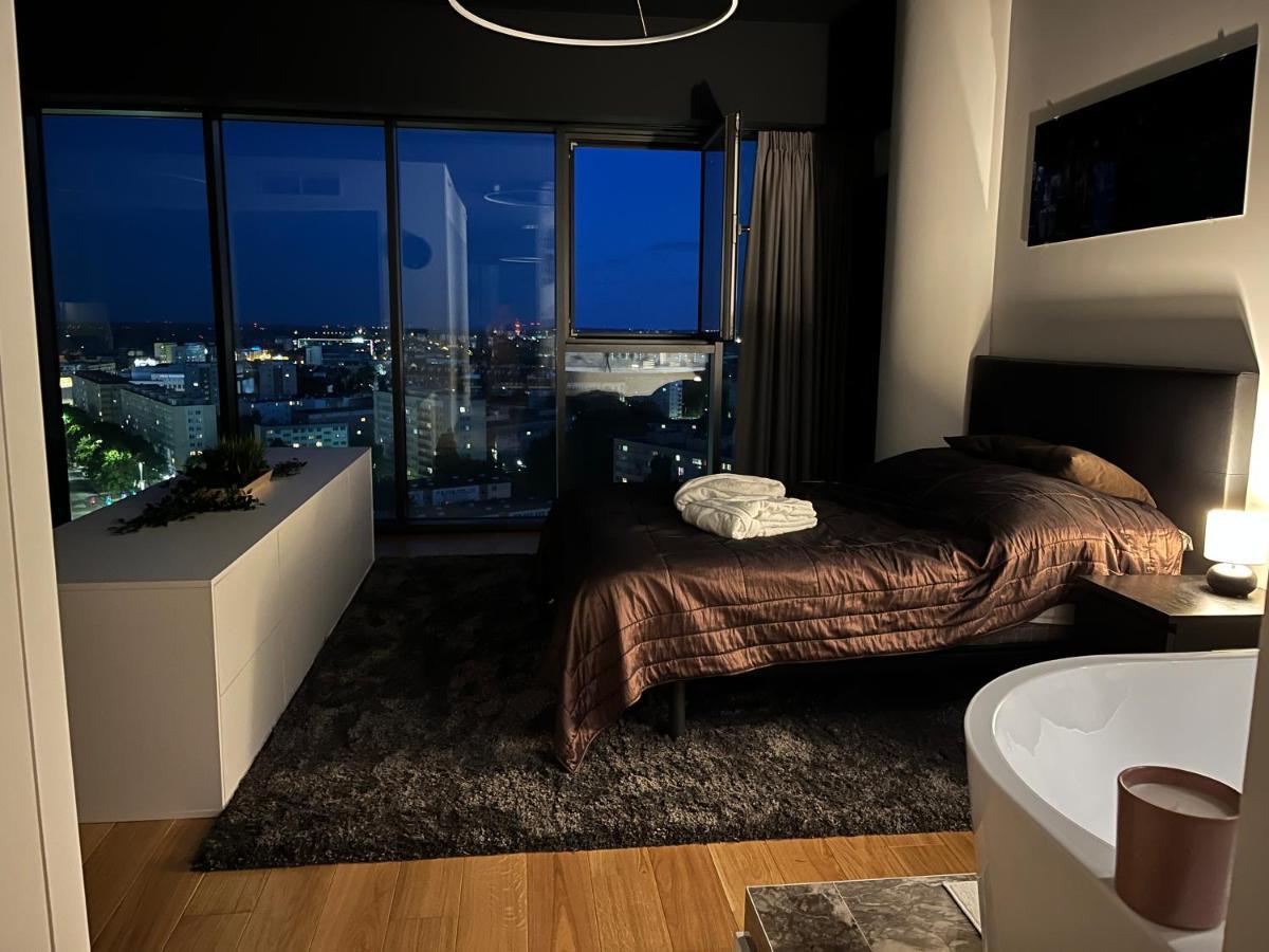 Hanza Tower - Luxurious Apartment 60M2 - 15Th Floor City View Щецин Екстер'єр фото